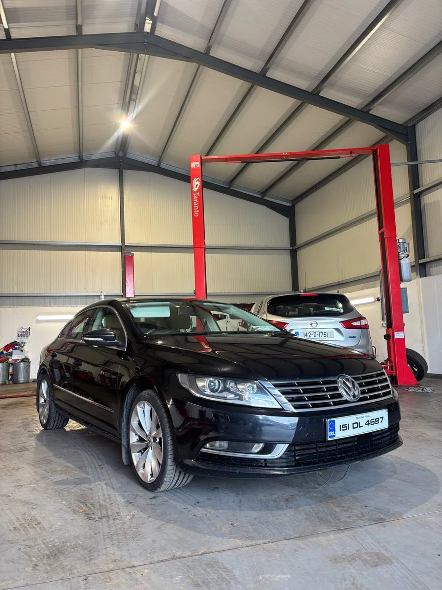 2015 VW Passat CC - Image 4