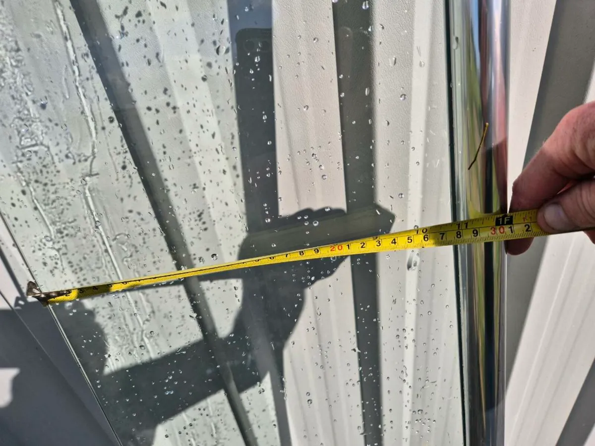 Shower screen - Image 4
