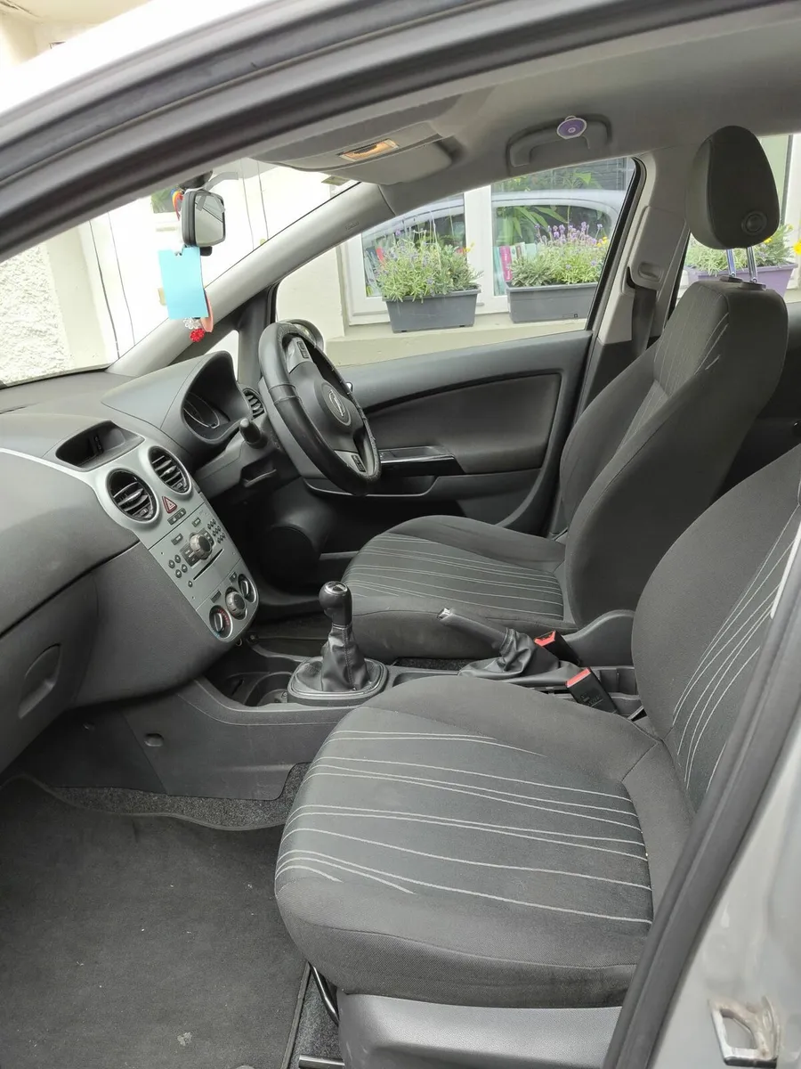 Opel Corsa - Image 2