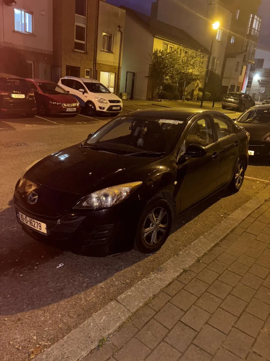 Mazda 3 - Image 2
