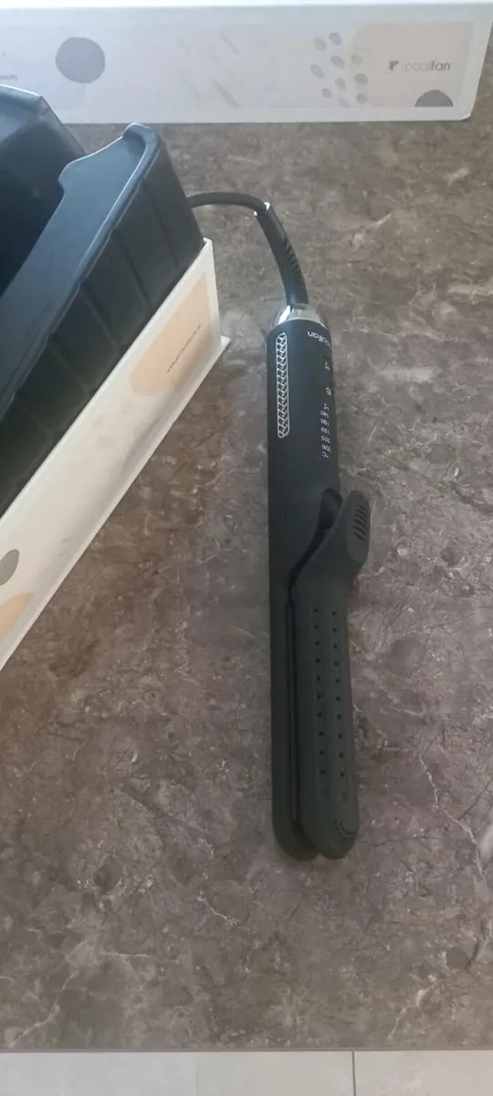 Coolfan hairstraightener - Image 2