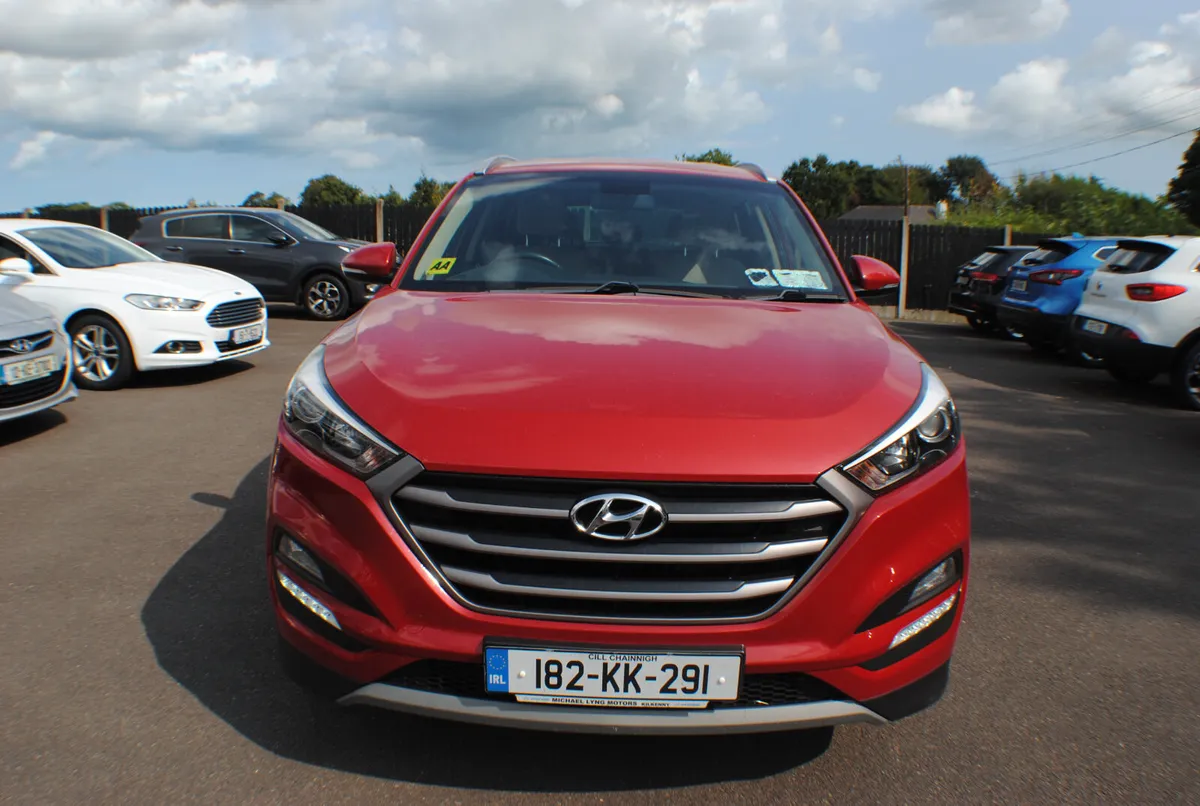 Hyundai Tucson 1.7 EXECUTIVE 5DR SUV 2018 - Image 1