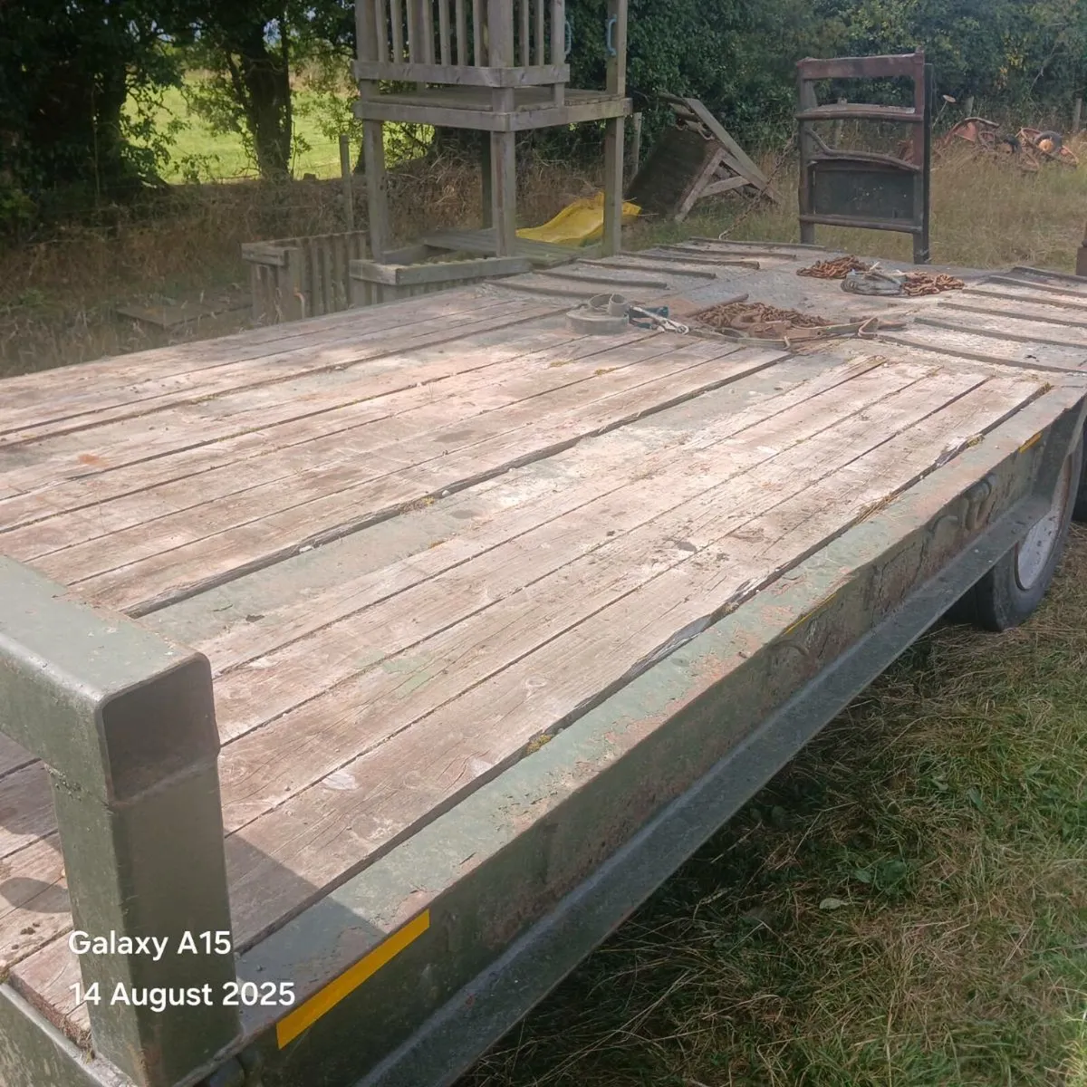 Low loader - Image 1