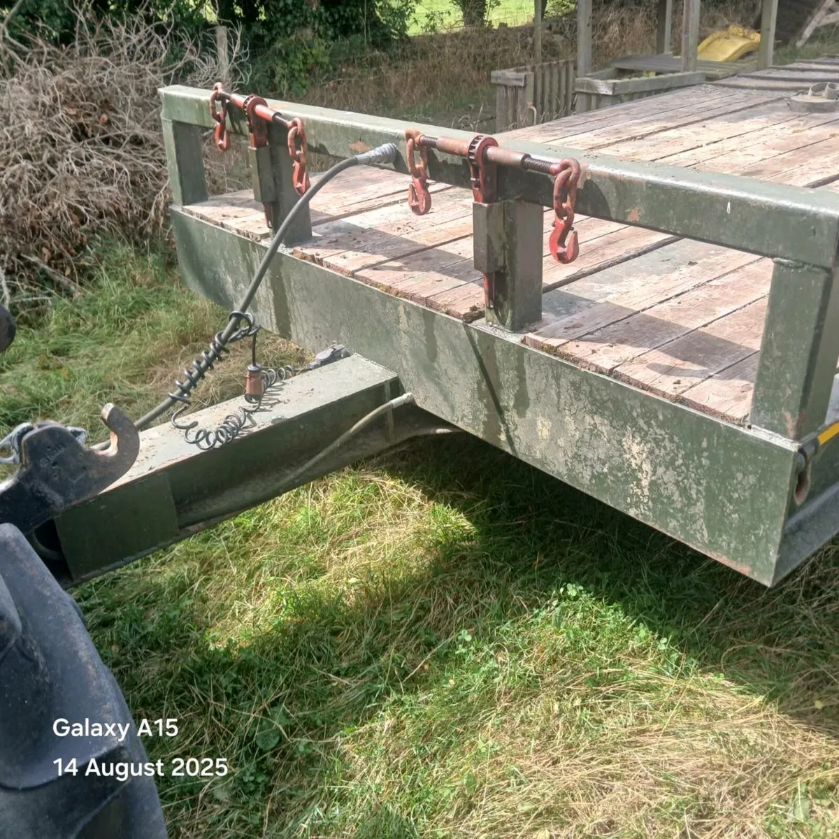 Low loader - Image 2
