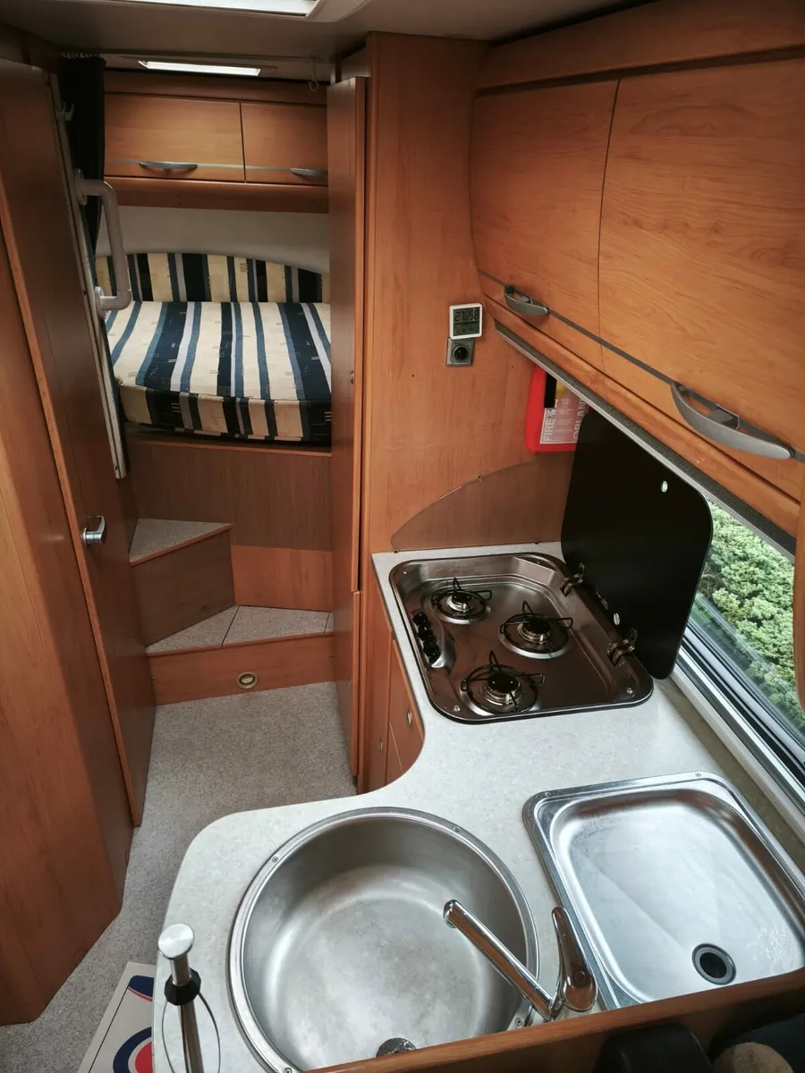 2008 Hymer – 4/5 Berth | 4 Seatbelts | 2.8 JTD - Image 4