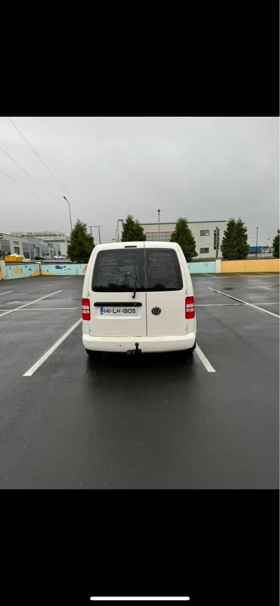 Van - Image 4