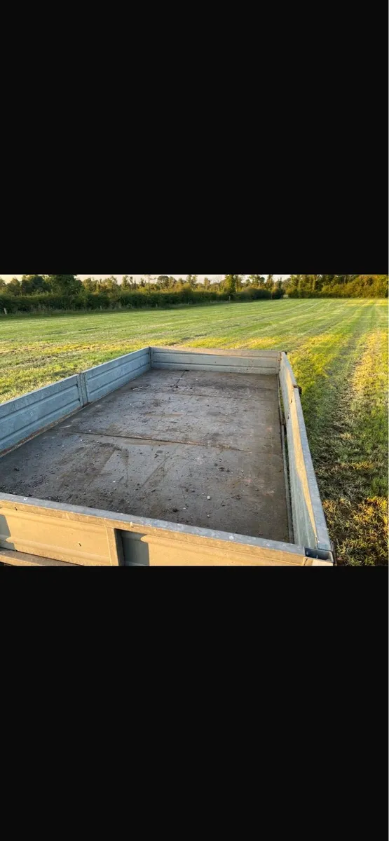 Flat trailer - Image 2