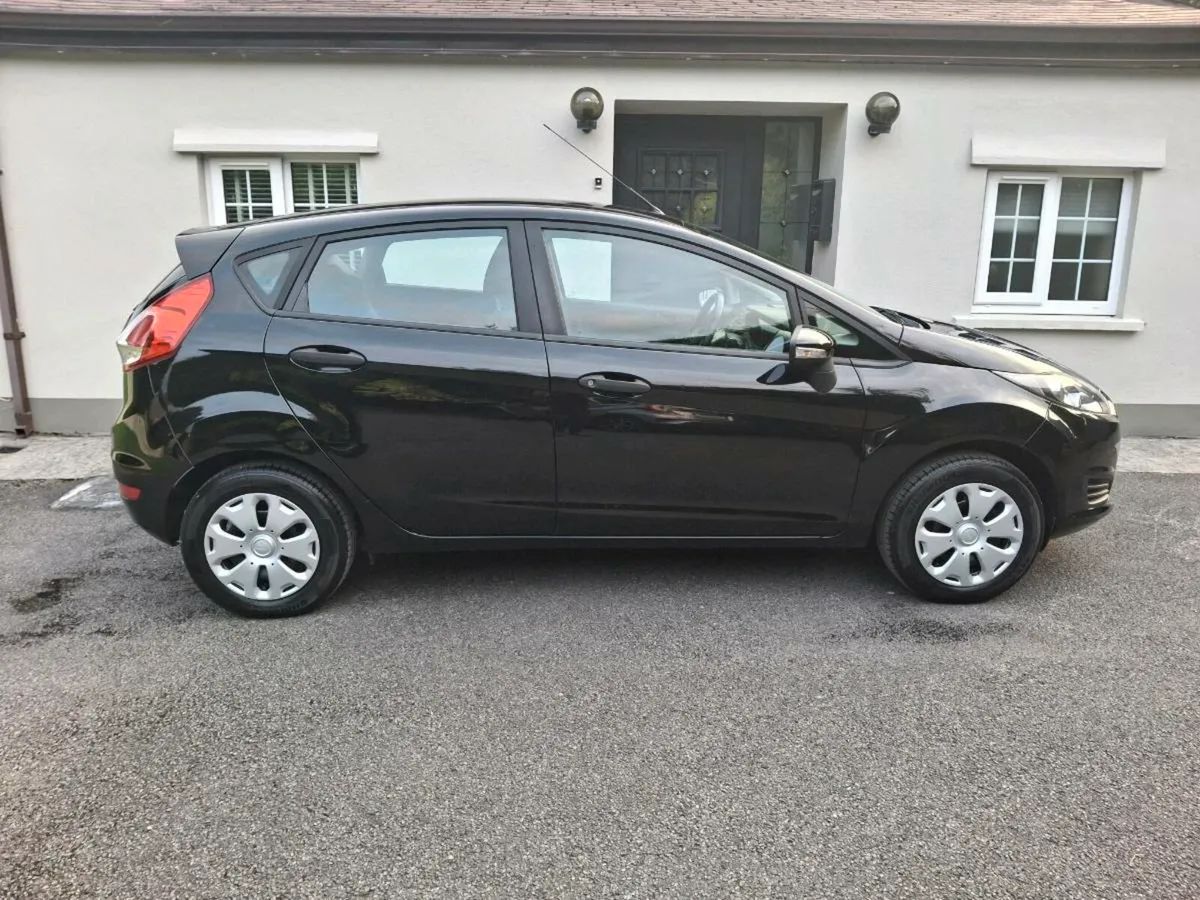 Ford Fiesta 2013 - Image 1