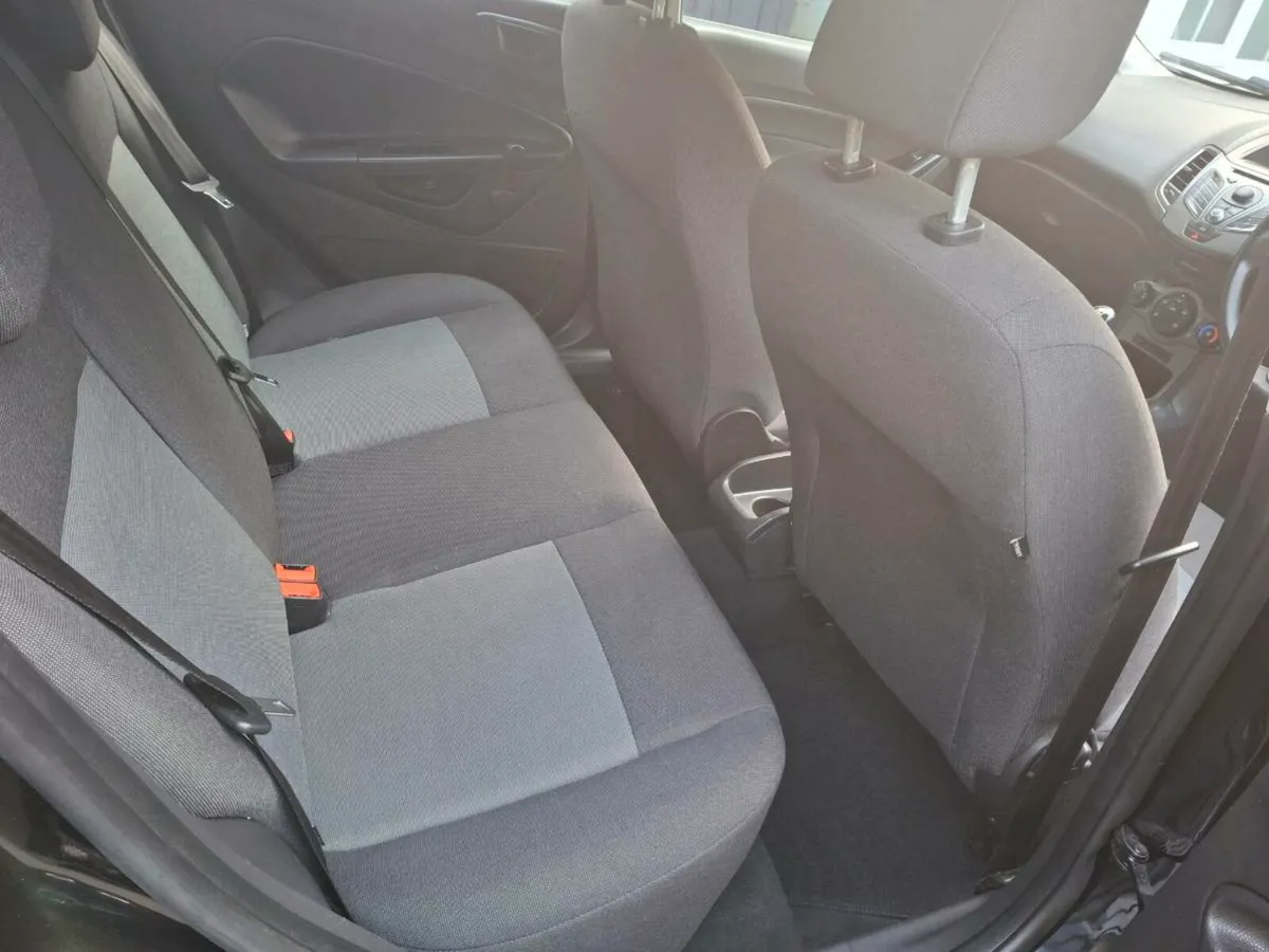 Ford Fiesta 2013 - Image 4