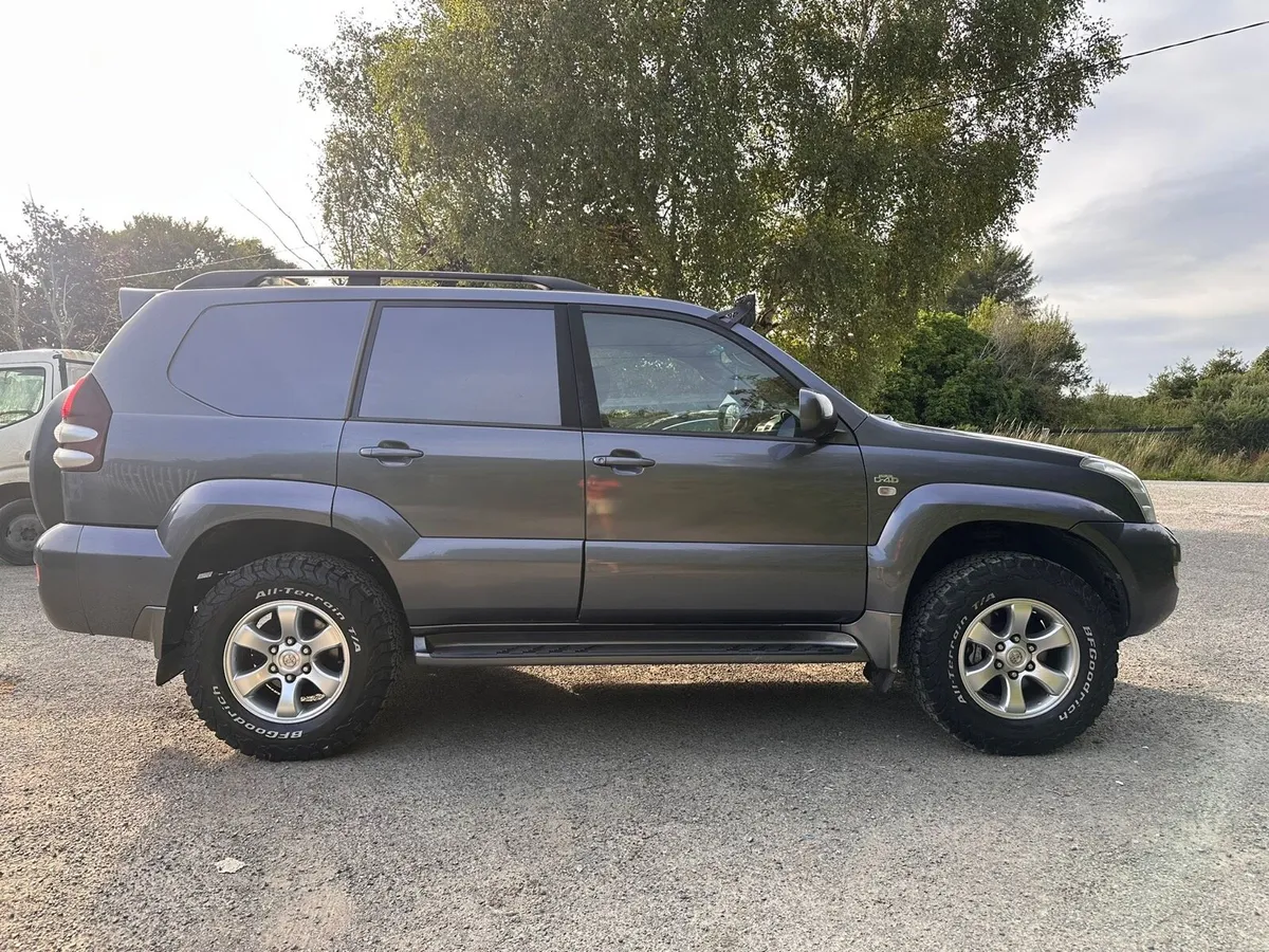 2006 Toyota Land Cruiser auto new doe - Image 1