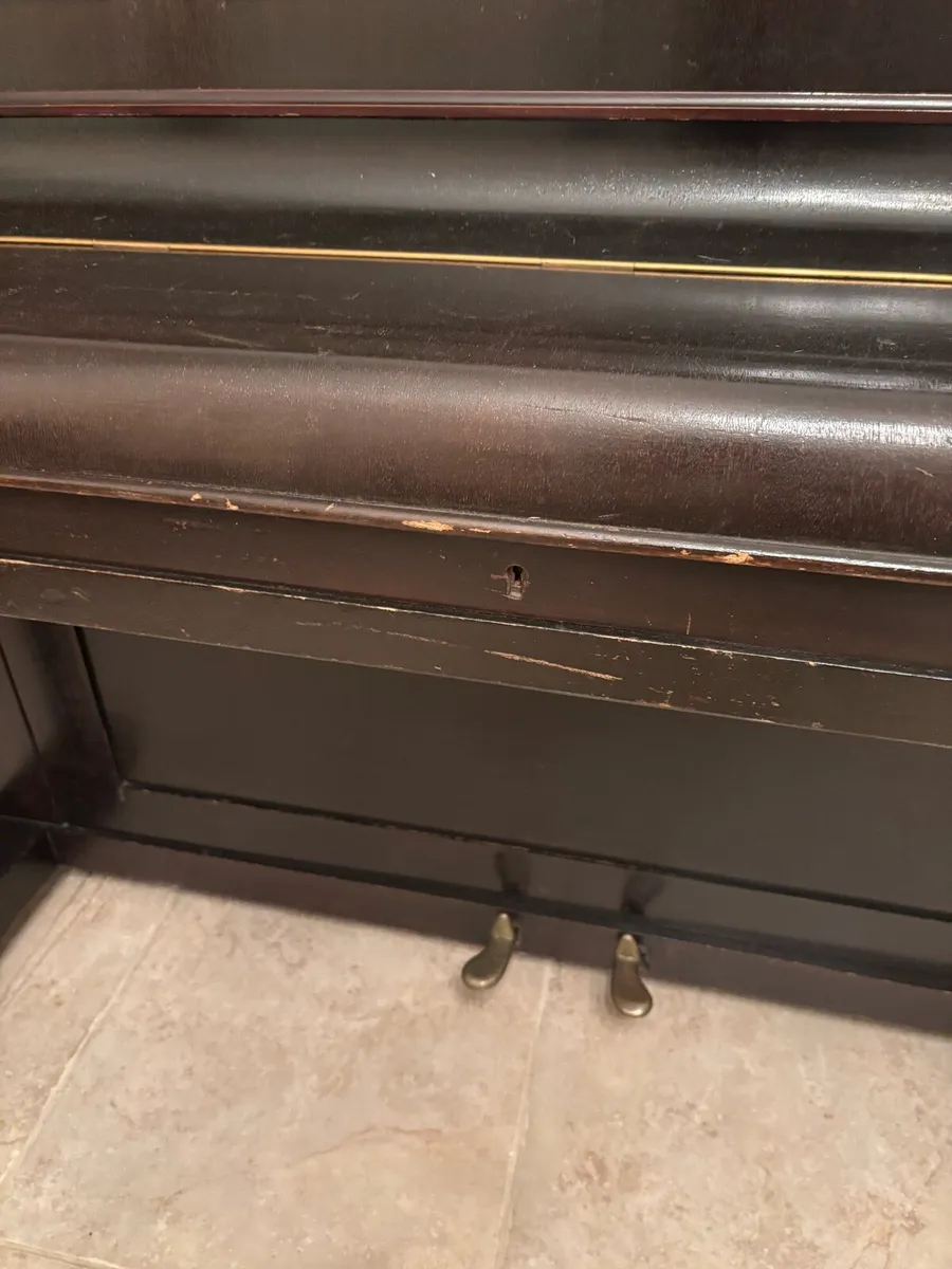 Piano - Image 3