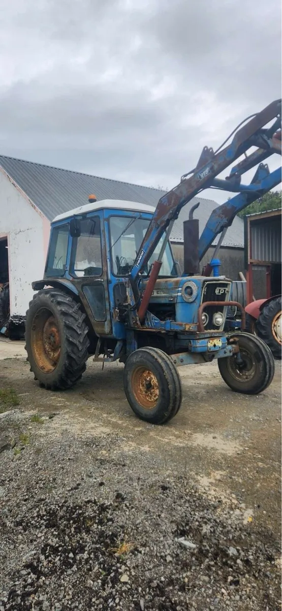 Ford 4600 - Image 1