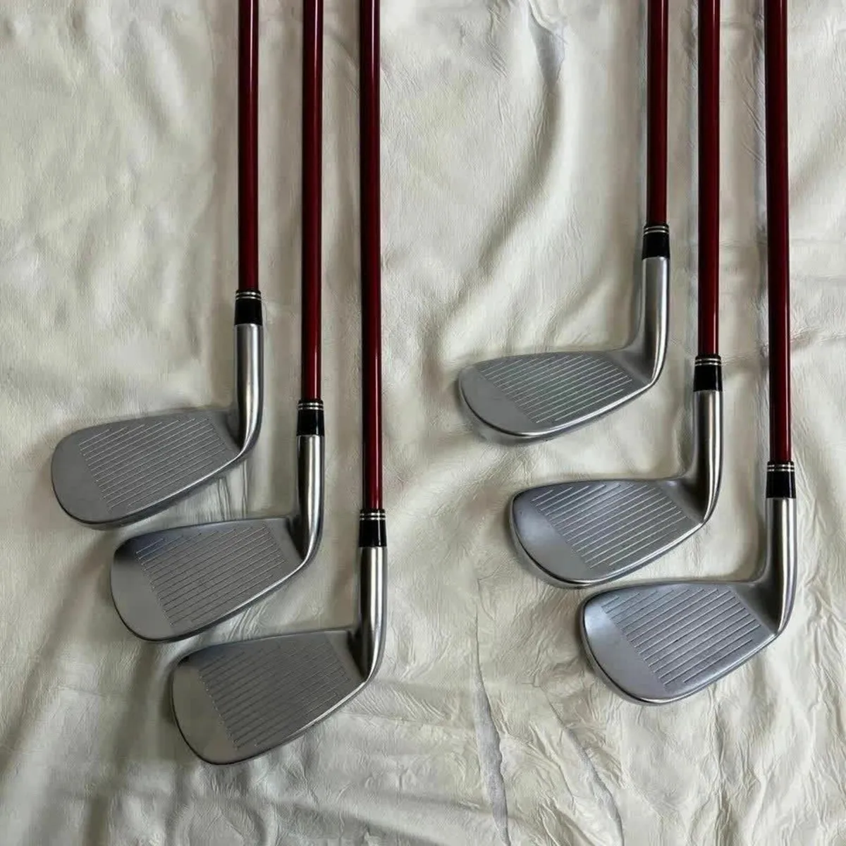 TaylorMade R9 MAX Iron Set (Iron club set) - Image 3
