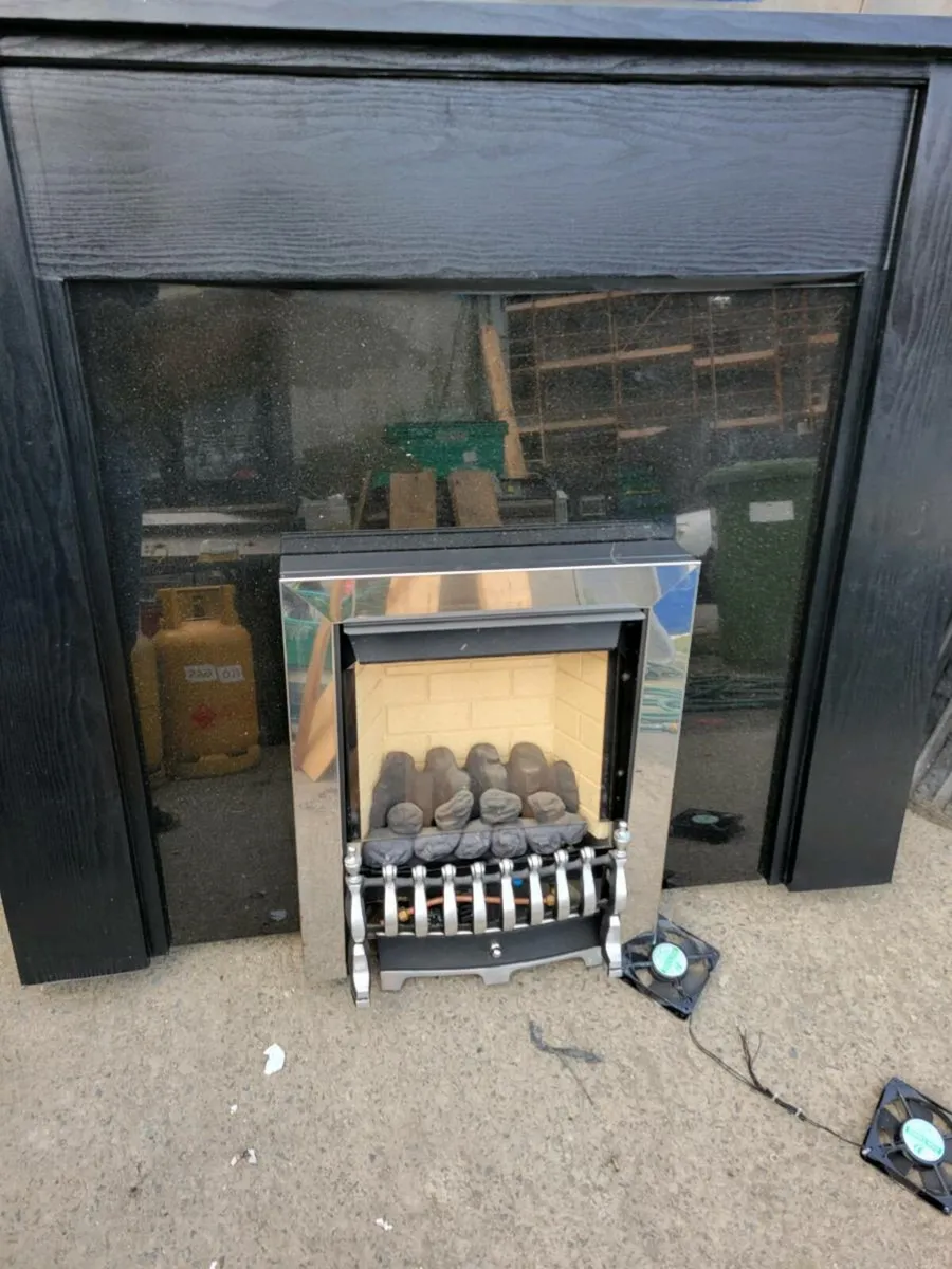 Fireplace Natural Gas - Image 2