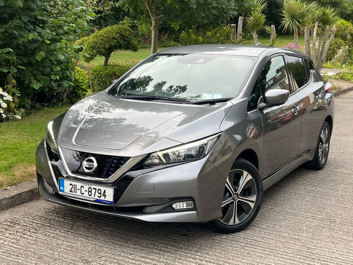 211 NISSAN LEAF 62 kWh SVE AUTO HIGH SPEC - Image 2