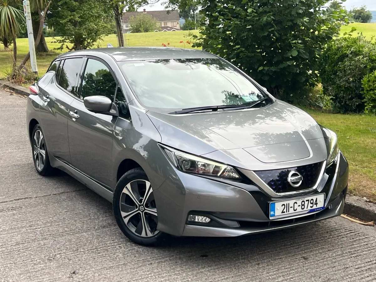 211 NISSAN LEAF 62 kWh SVE AUTO HIGH SPEC - Image 4