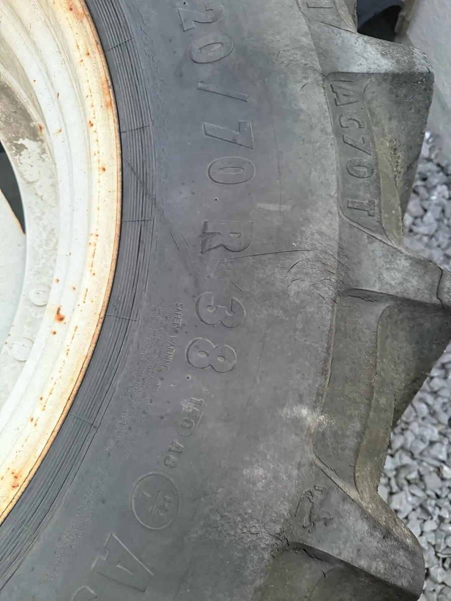 New Holland wheels - Image 1