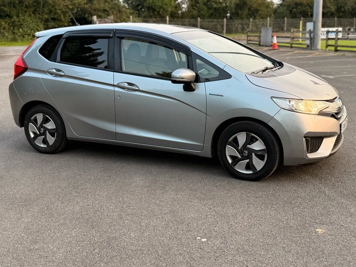 Honda Fit *Low mileage* - Image 2