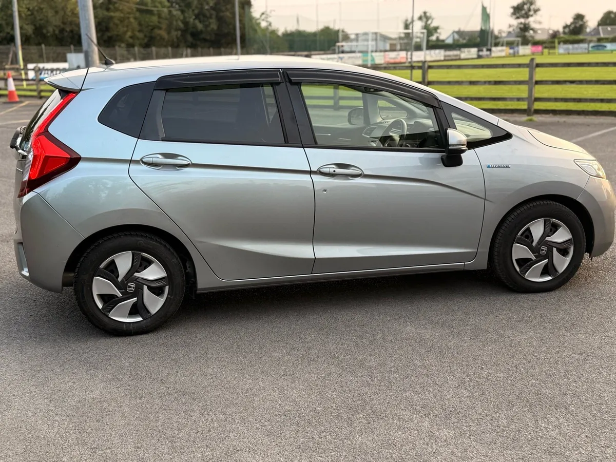 Honda Fit *Low mileage* - Image 3