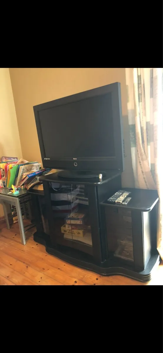TV stand - Image 4