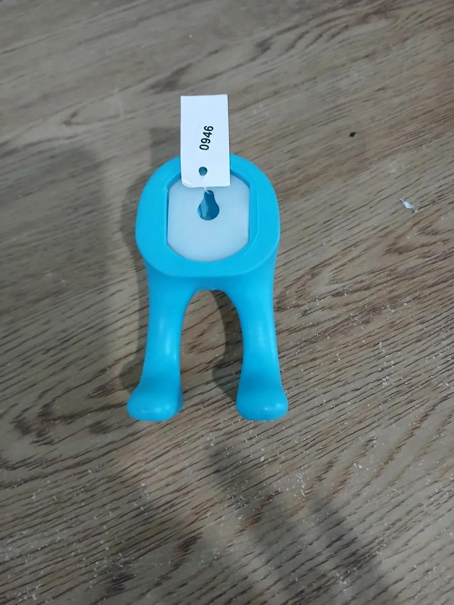 Brand new coat hook for a door/wall - Image 2