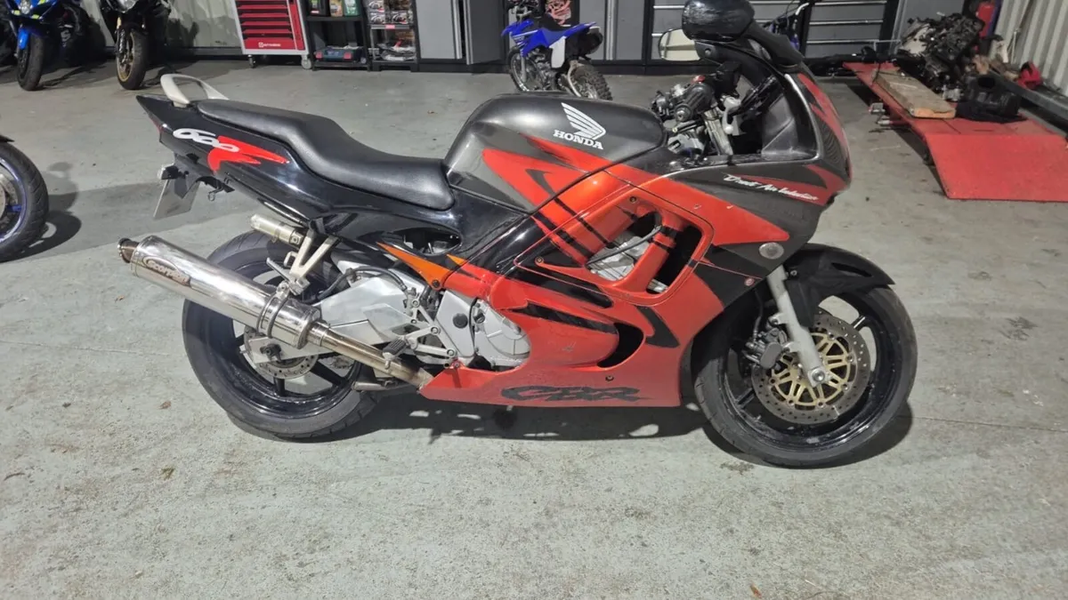 1998 Honda cbr 600 - Image 1