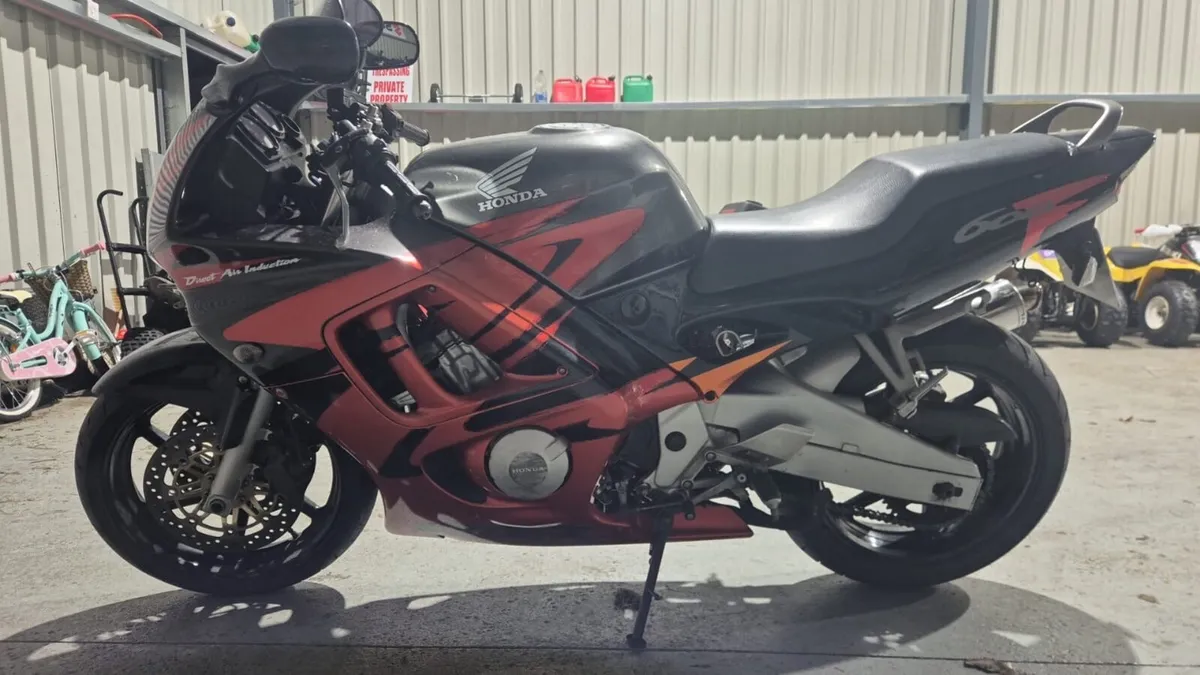 1998 Honda cbr 600 - Image 2