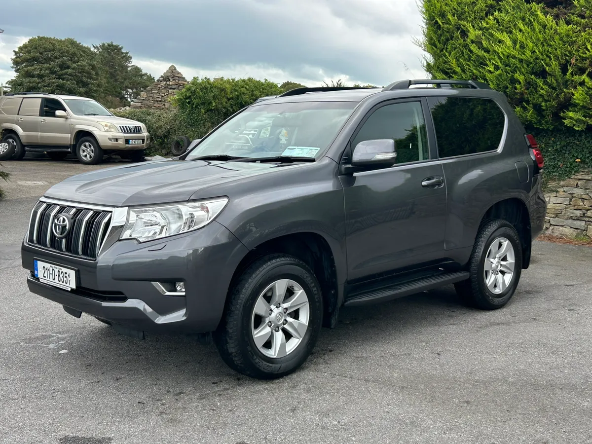 2021 Toyota Landcruiser SWB Manual 204 BHP - Image 4