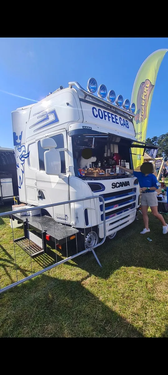 Unique Coffee Cab - Image 4