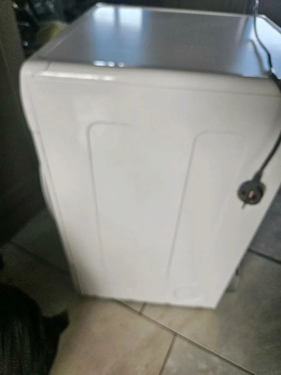 Tumble dryer - Image 4