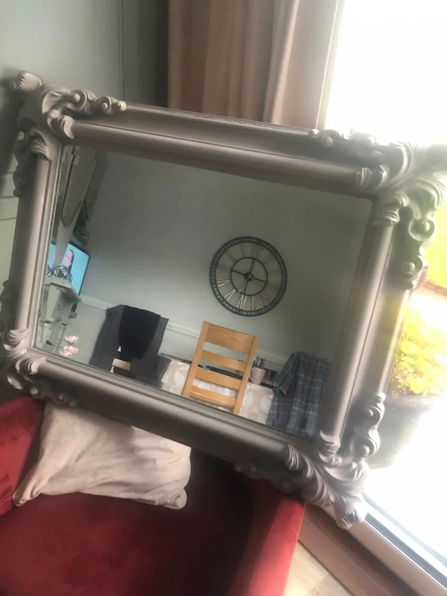 Mirror - Image 2