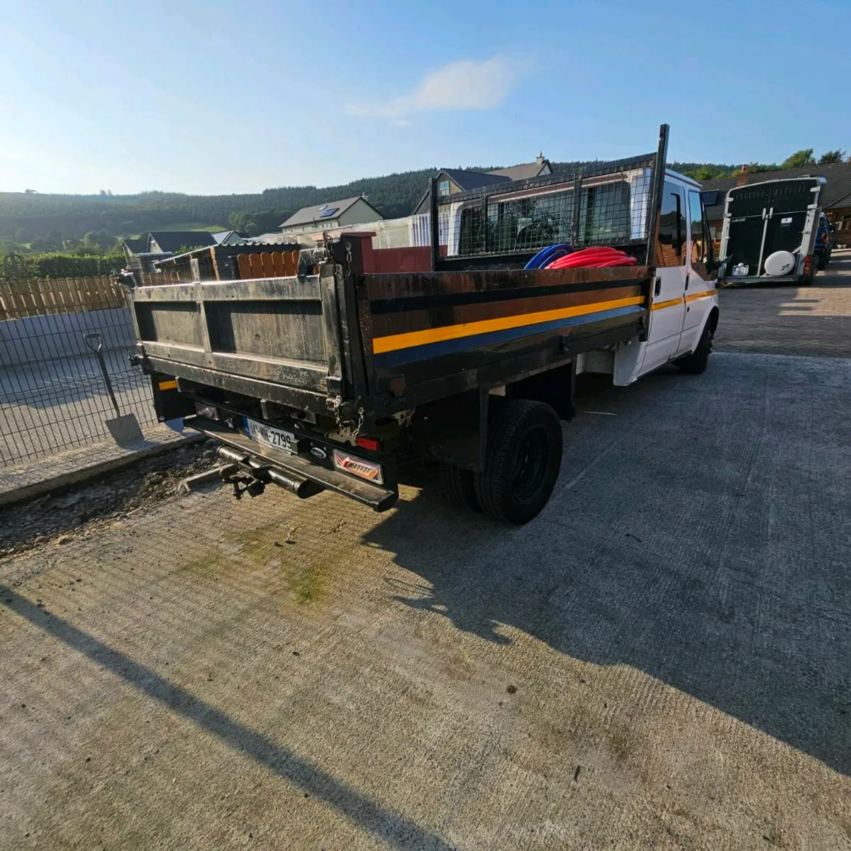 Ford 3.5tonne CrewCab Tipper - Image 1