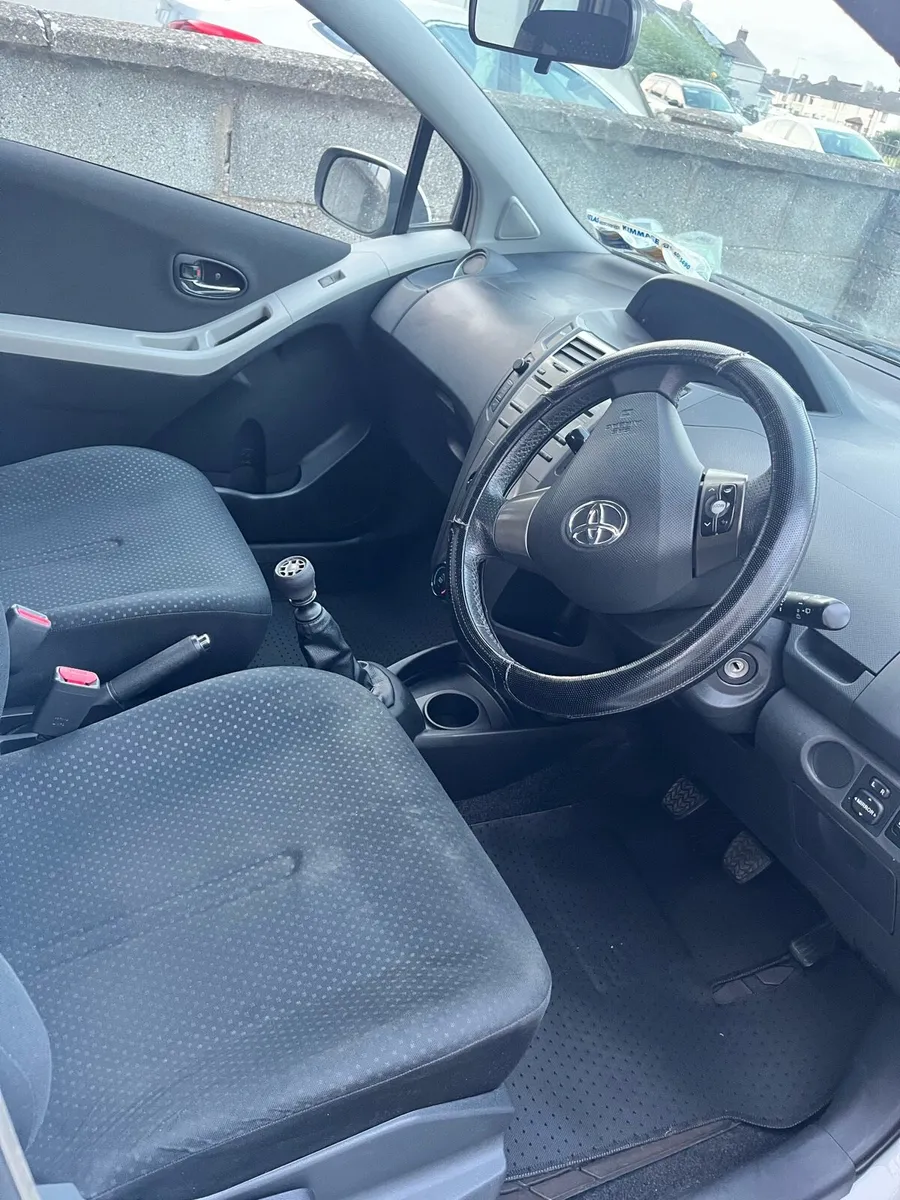 2010 Toyota Yaris 1.4 D-4D TR 5Dr - Image 3