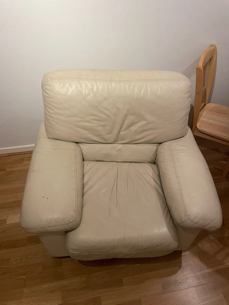 Couch for sale - Image 4