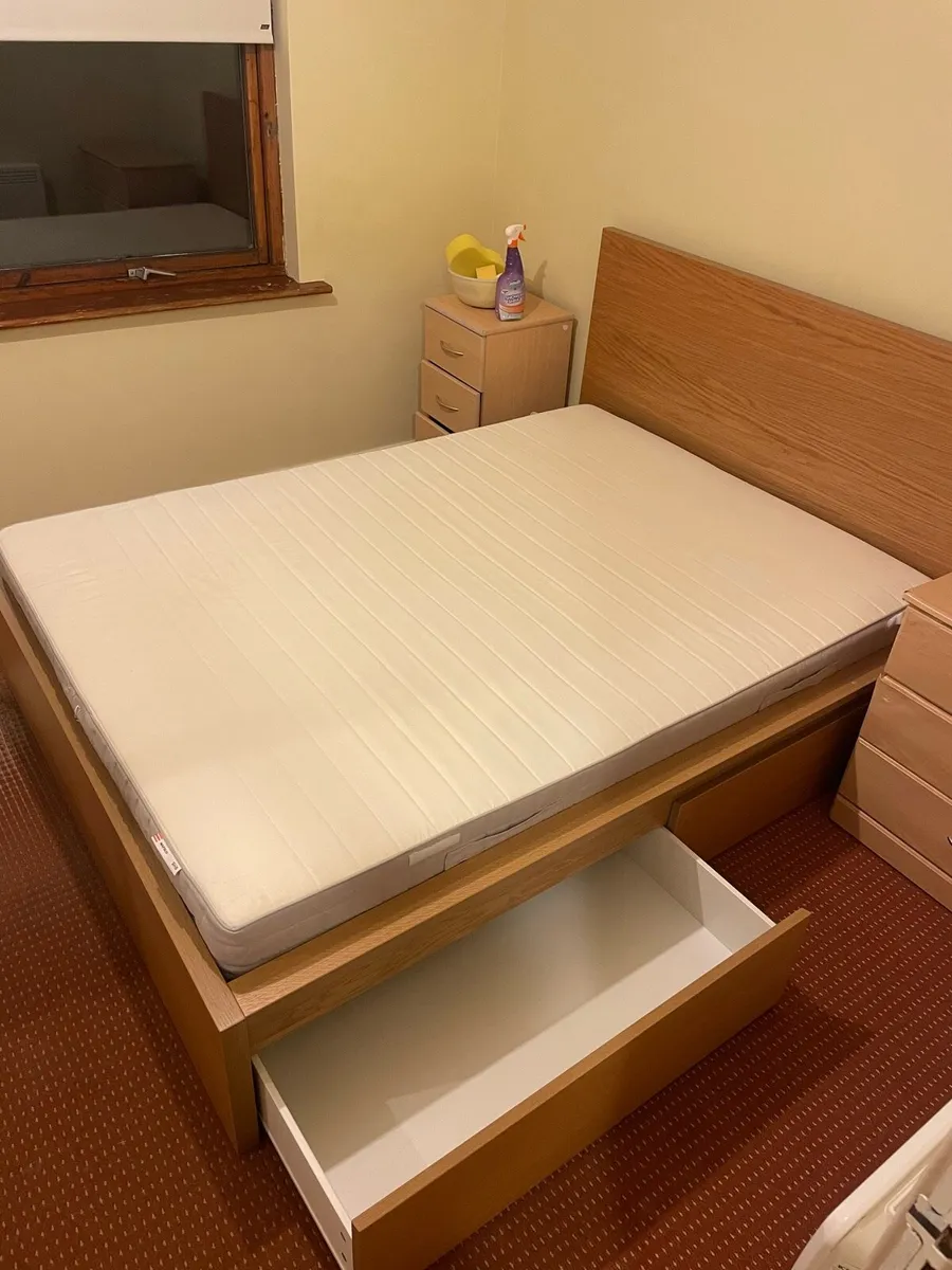 Bed & mattress for sale - Image 4