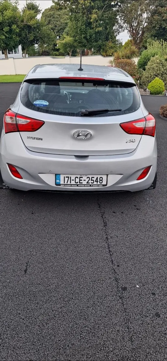 Hyundai i30 SE Nav BueDrive 2017 - Image 4