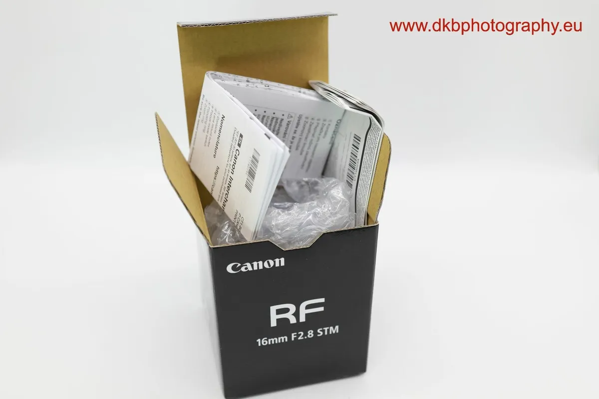 CANON RF 16mm F2.8 STM LENS (Like New) #0494 - Image 3