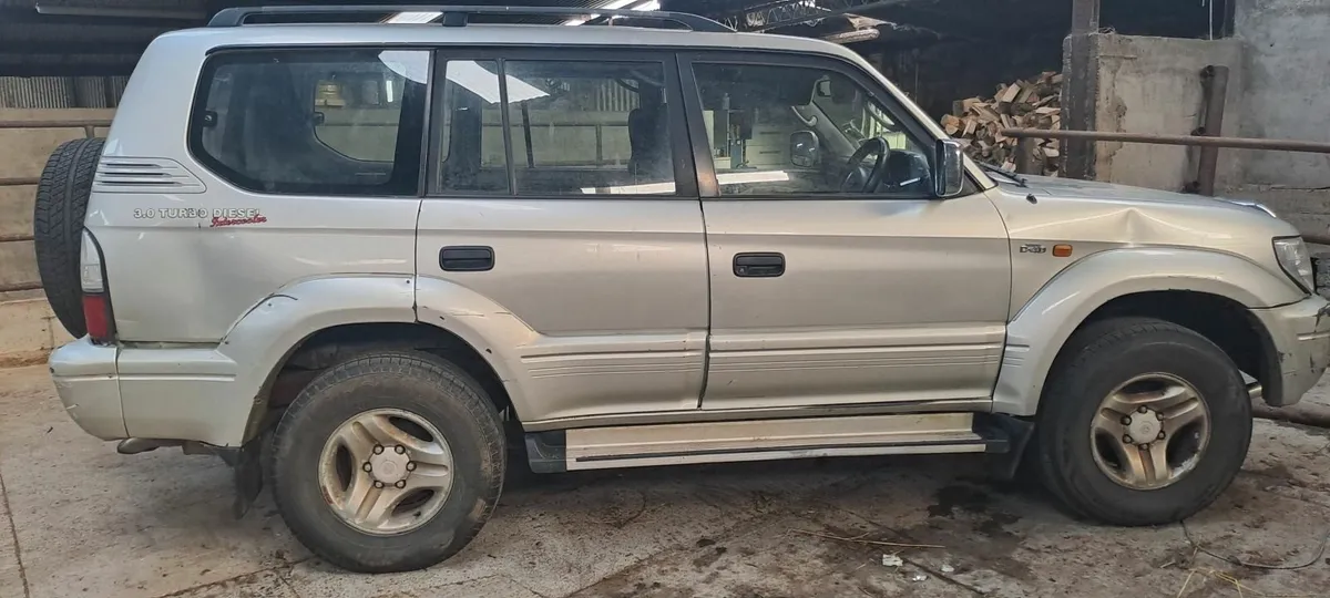 Toyota Land Cruiser 2002 - Image 1