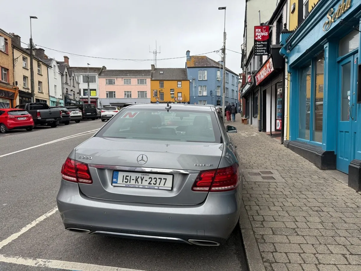 Mercedes E220D (2015) NCT till 06/26 - Image 3