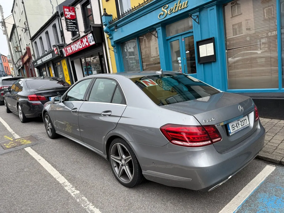 Mercedes E220D (2015) NCT till 06/26 - Image 4