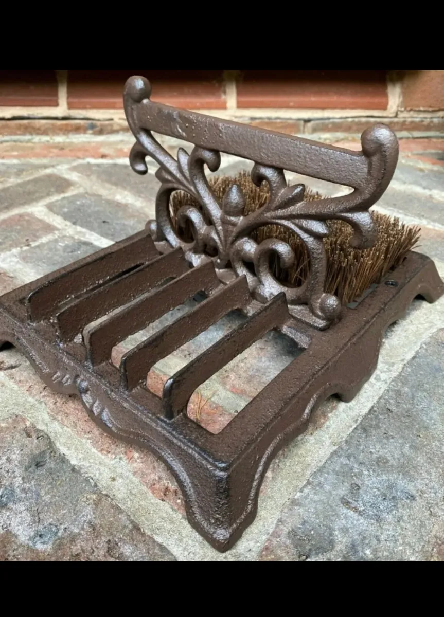 Vintage Style Cast Iron Ornate Boot Scraper NEW - Image 3