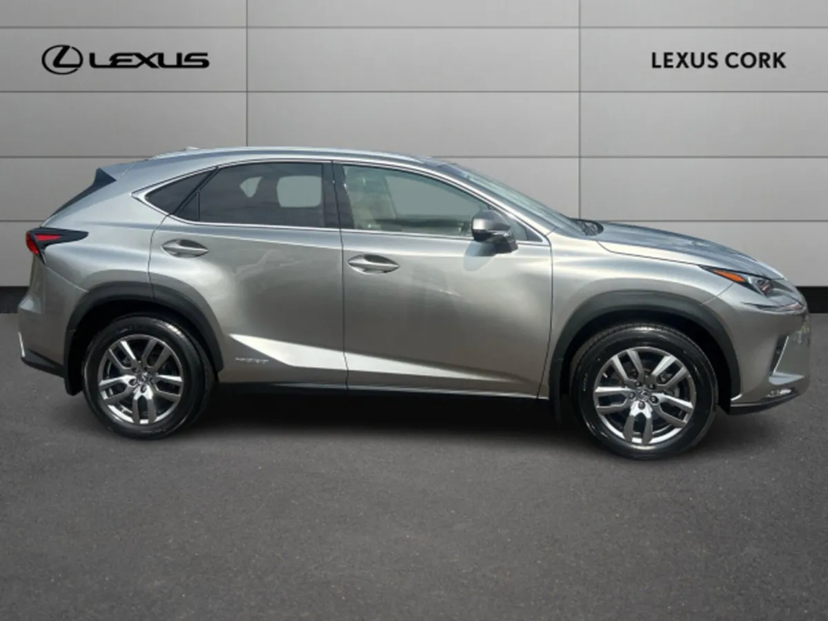 Lexus NX FWD EXECUTIVE - Image 4