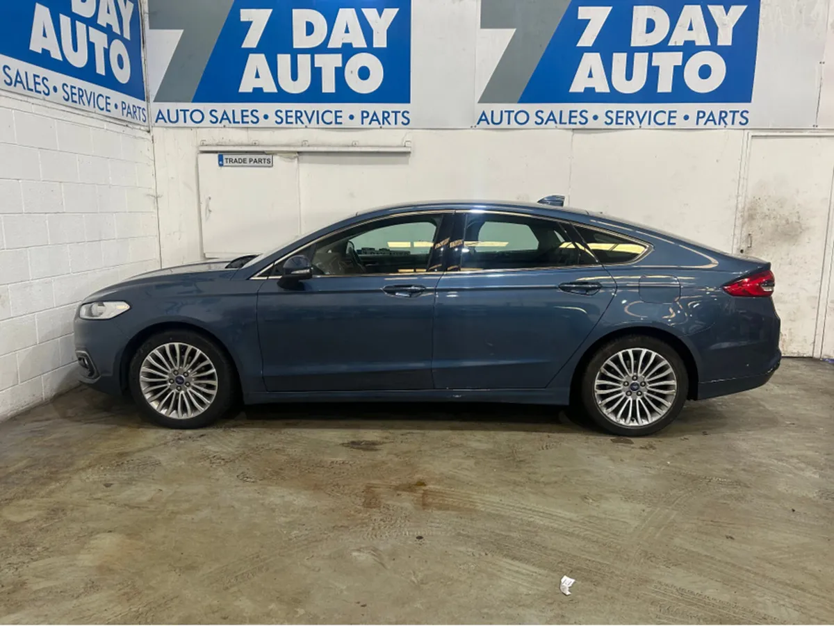 Ford Mondeo TITANIUM  2.0 TDI 150BHP - Image 4