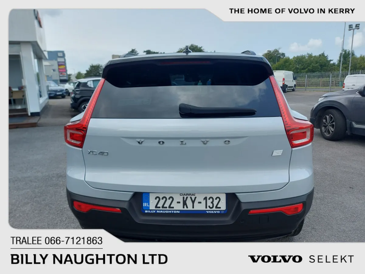 Volvo XC40 RCHRG TWIN PRO 5DR AUTO - Image 3