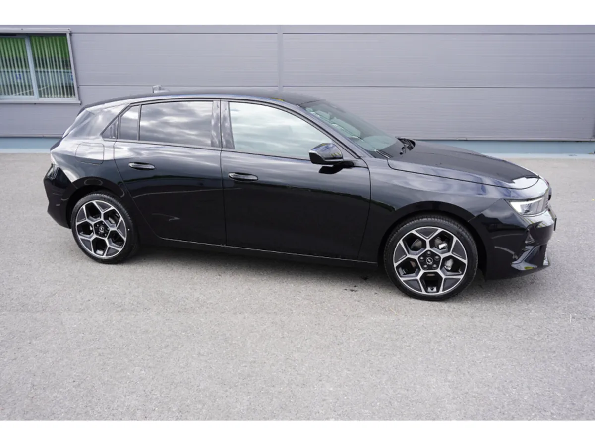 Opel Astra GS LINE - Image 2