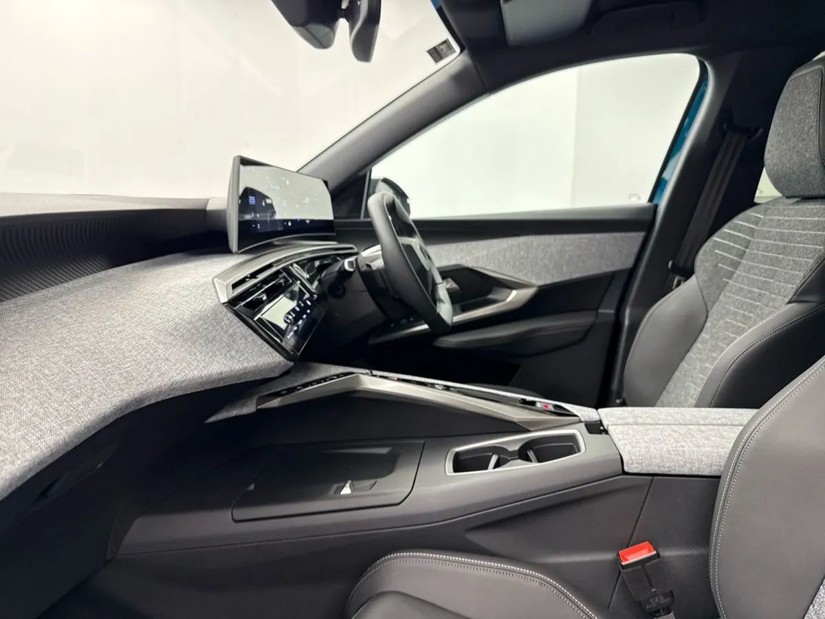 Peugeot 5008 E Allure  free EV Charger   110 P/W - Image 4