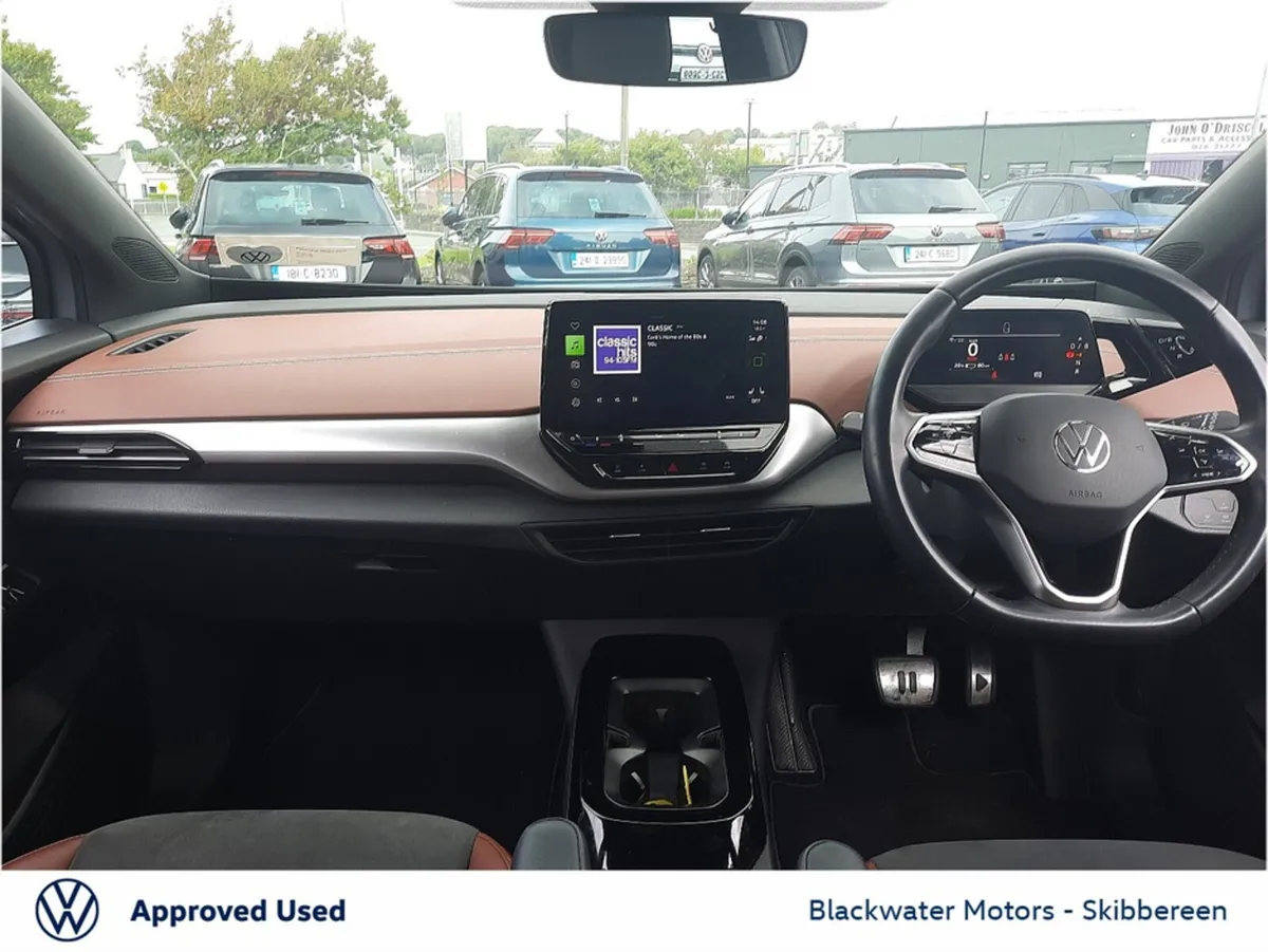 Volkswagen ID.4 CITY 52KWH 148BHP PURE - Image 3