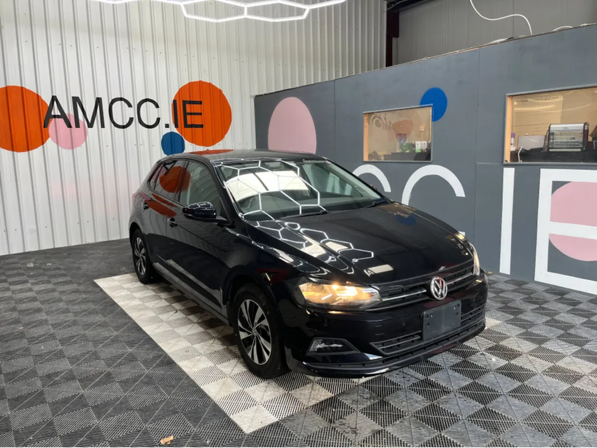 Volkswagen Polo 1.0 TSI COMFORT LINE / 29k KMs / R - Image 1