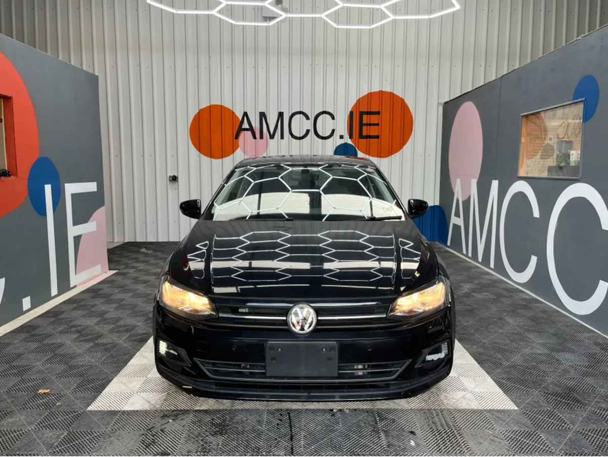 Volkswagen Polo 1.0 TSI COMFORT LINE / 29k KMs / R - Image 2