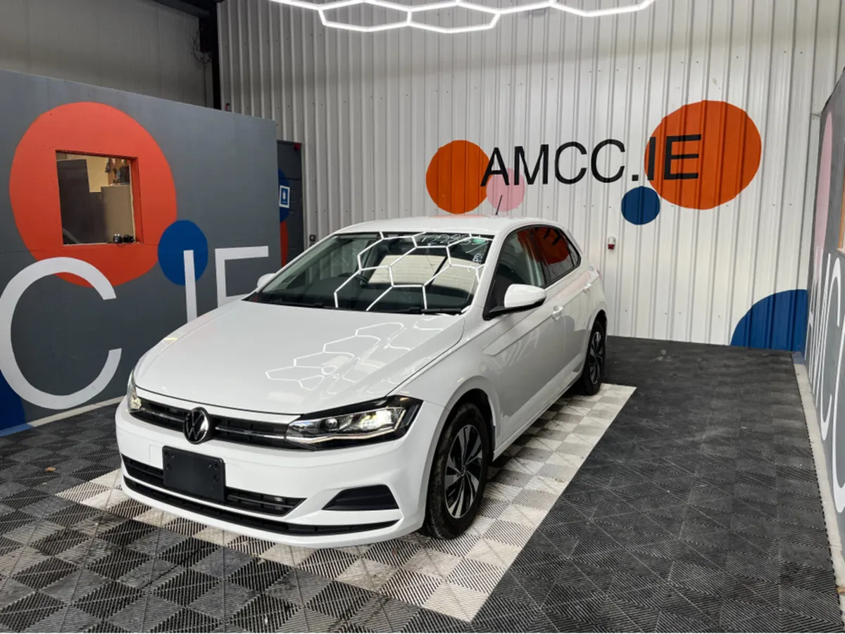 Volkswagen Polo 1.0 TSI COMFORT LINE / 7k KMs / RE - Image 3